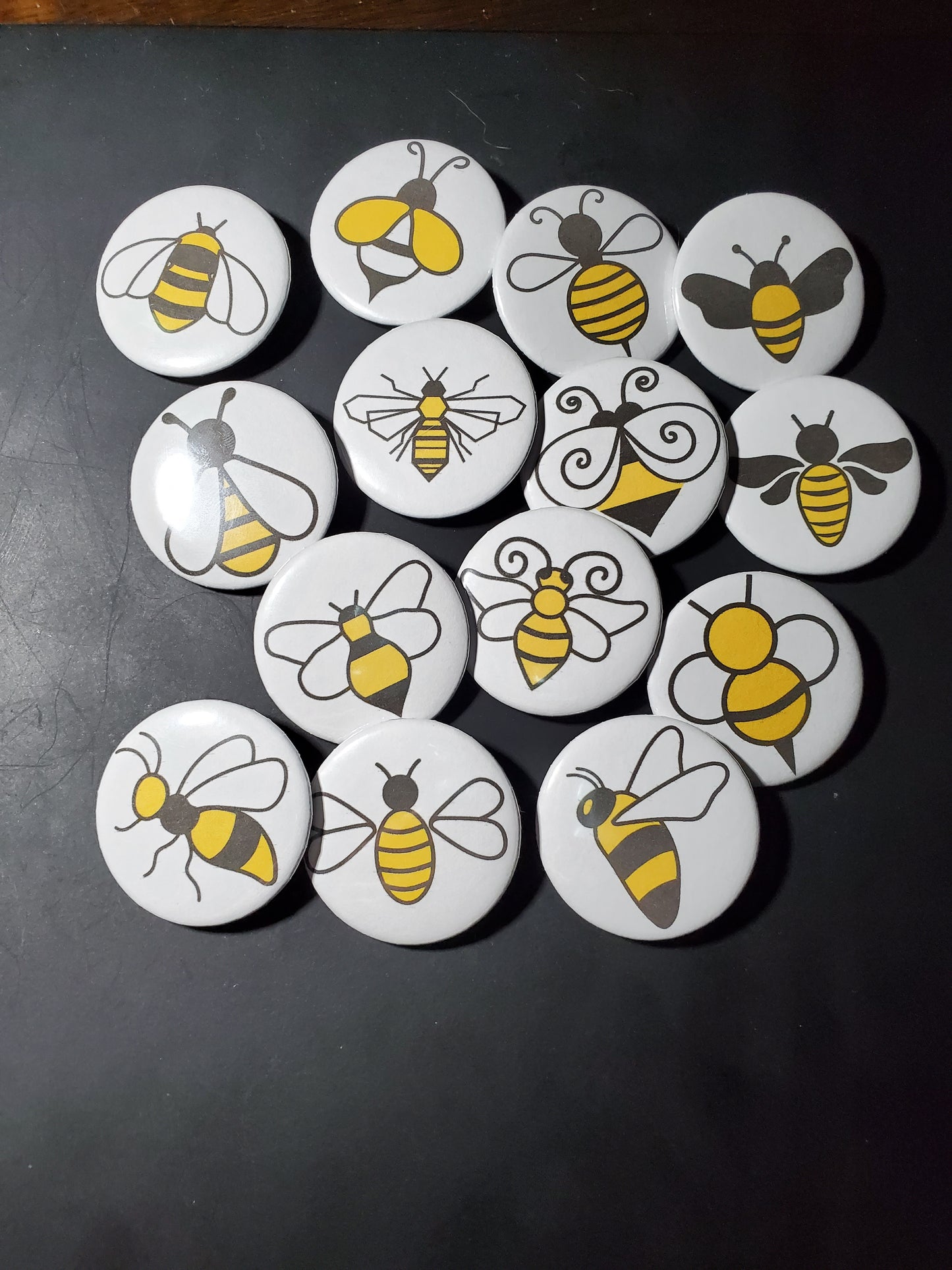 1.5in Button Cute Bee Grab Bag